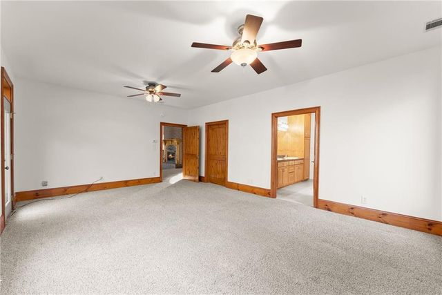 287 Spring Branch Circle, Toccoa, GA 30577