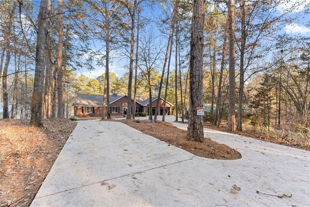 287 Spring Branch Circle, Toccoa, GA 30577
