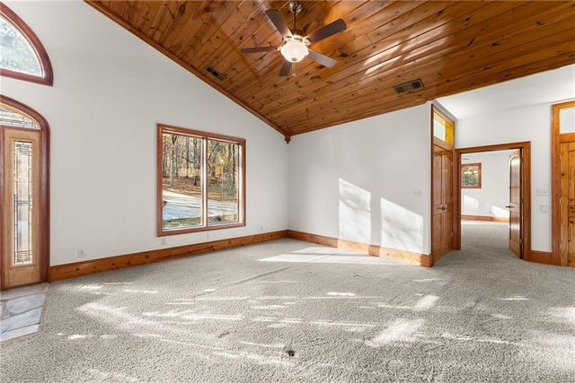 287 Spring Branch Circle, Toccoa, GA 30577