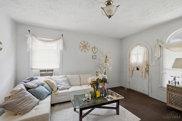 1843 Northcutt Avenue, Cincinnati, OH 45237
