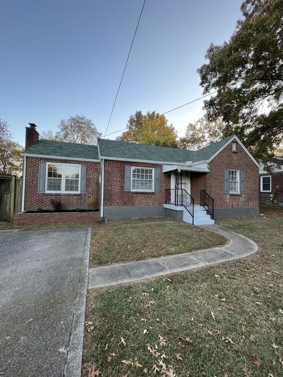 1122 Inglewood Dr, Nashville, TN 37216