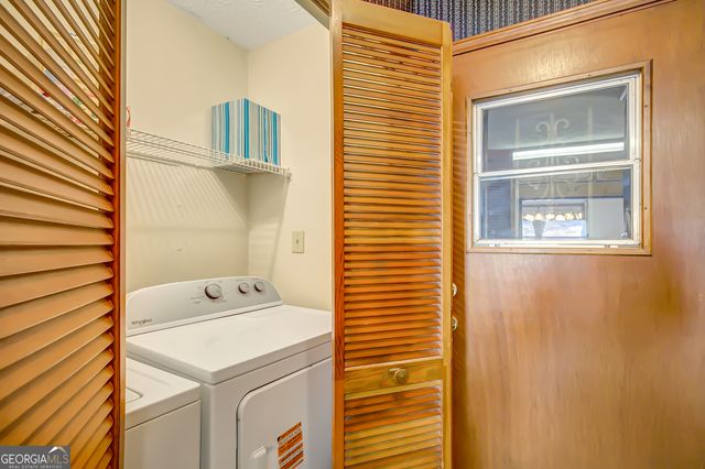 180 Monmouth Drive, Fayetteville, GA 30214