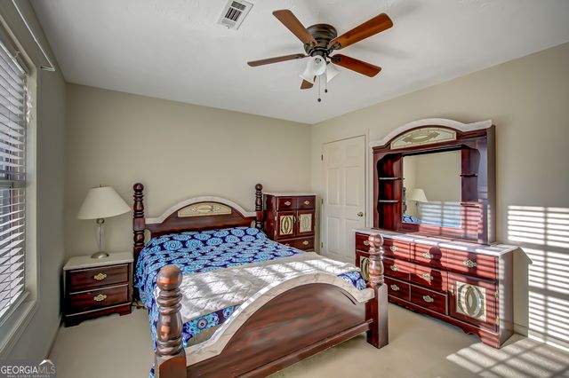 180 Monmouth Drive, Fayetteville, GA 30214