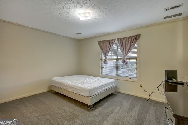 180 Monmouth Drive, Fayetteville, GA 30214