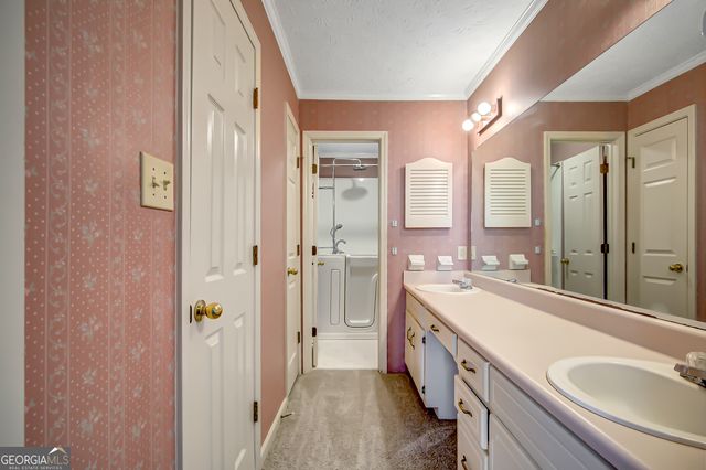 180 Monmouth Drive, Fayetteville, GA 30214