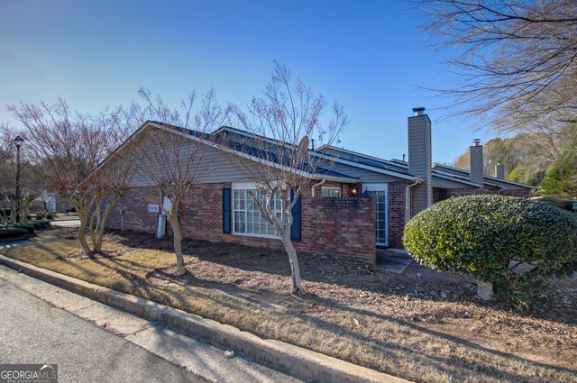 180 Monmouth Drive, Fayetteville, GA 30214