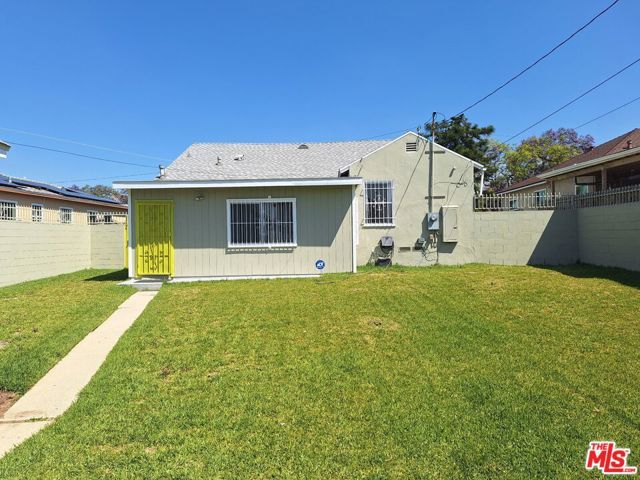 1944 W 108th Street, Los Angeles, CA 90047