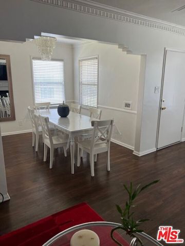 1944 W 108th Street, Los Angeles, CA 90047