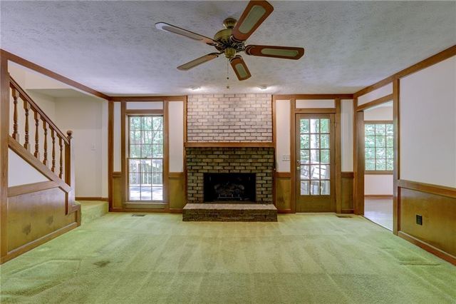2737 Hearthstone Circle, Marietta, GA 30062