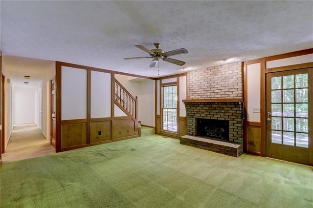 2737 Hearthstone Circle, Marietta, GA 30062