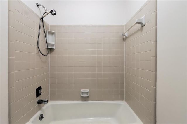 2737 Hearthstone Circle, Marietta, GA 30062