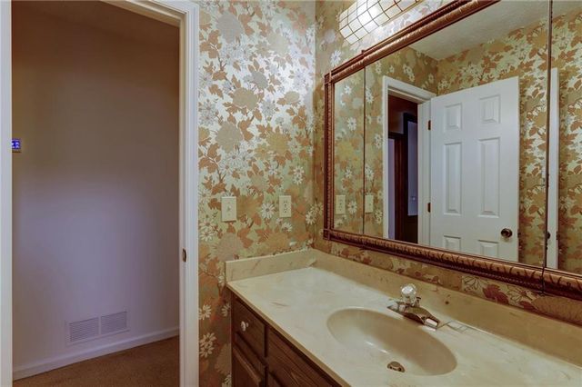 2737 Hearthstone Circle, Marietta, GA 30062