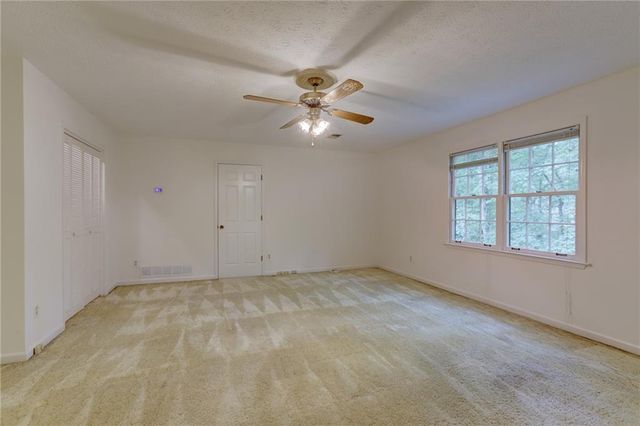 2737 Hearthstone Circle, Marietta, GA 30062