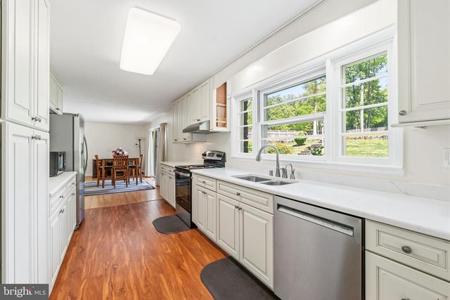 1146 GYPSY LN E, Baltimore, MD 21286