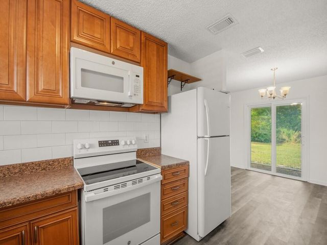 2317 SE Gillette Avenue, Port St. Lucie, Port St Lucie, FL 34952