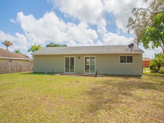 2317 SE Gillette Avenue, Port St. Lucie, Port St Lucie, FL 34952
