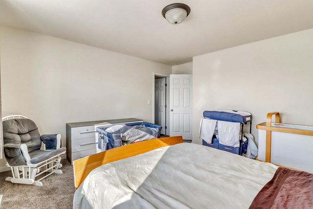 1154 60th Avenue W, West Fargo, ND 58078