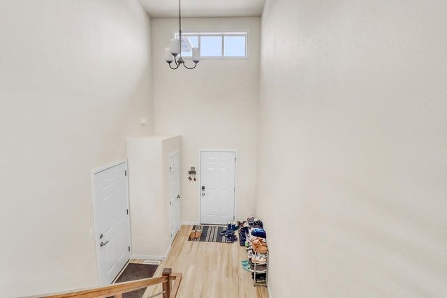 1154 60th Avenue W, West Fargo, ND 58078