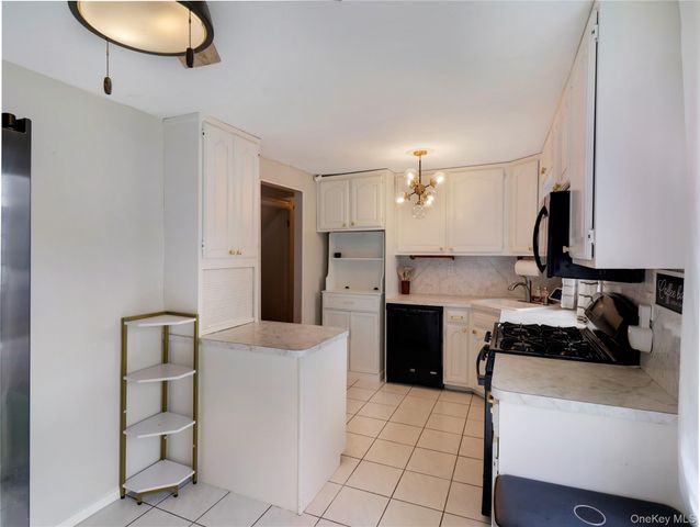 46 Deerfield Drive, New City, NY 10956