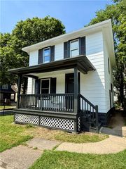 96 Delamaine Drive, Rochester, NY 14621