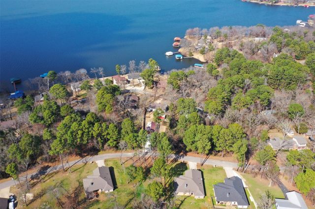 20851 Lakeview Drive, Flint, TX 75762