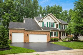 1879 Pinnacle Club Drive, Grove City, OH 43123