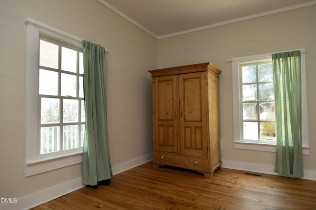 1702 E Main Street, Durham, NC 27703