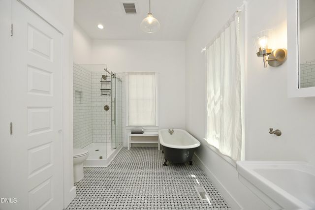 1702 E Main Street, Durham, NC 27703