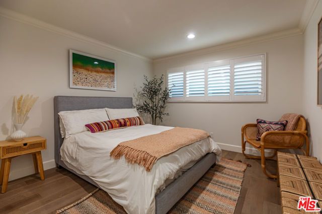 3240 Shelby Drive, Los Angeles, CA 90034