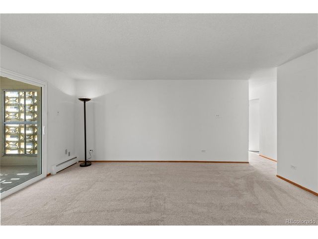 750 S Clinton St 2B, Denver, CO 80247