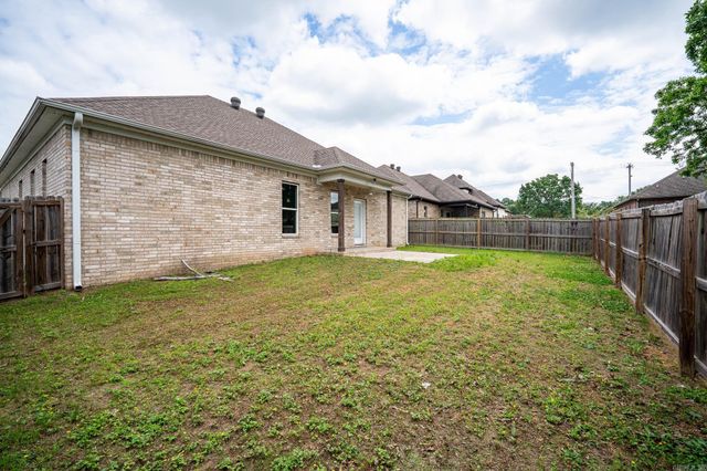 1535 Blue Lucerne Drive, Conway, AR 72034