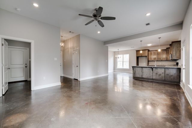 1535 Blue Lucerne Drive, Conway, AR 72034