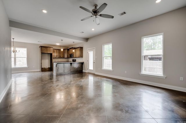 1535 Blue Lucerne Drive, Conway, AR 72034