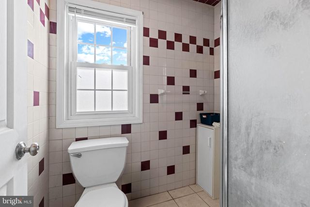 205 VILLAGE SPRING LN, Reinholds, PA 17569