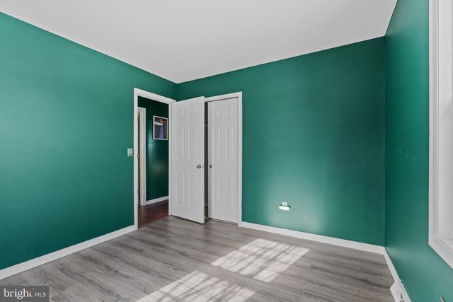 205 VILLAGE SPRING LN, Reinholds, PA 17569