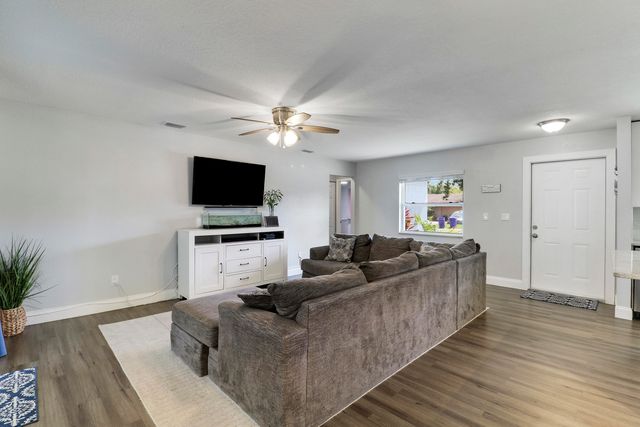 1625 40th Avenue, Vero Beach, FL 32960