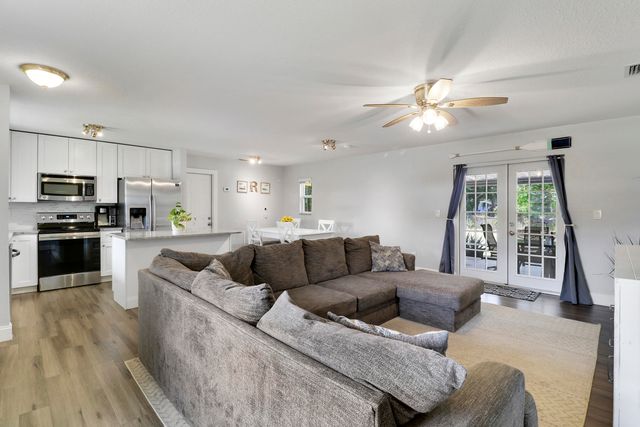 1625 40th Avenue, Vero Beach, FL 32960