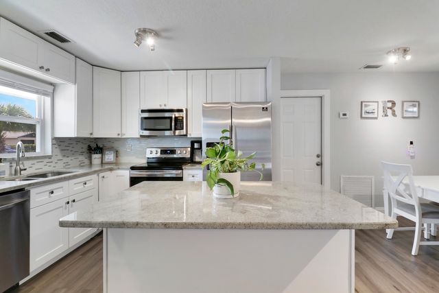 1625 40th Avenue, Vero Beach, FL 32960