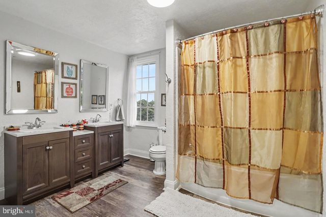 37 HIGH STREET, Stewartstown, PA 17363