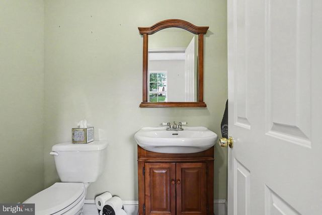 37 HIGH STREET, Stewartstown, PA 17363