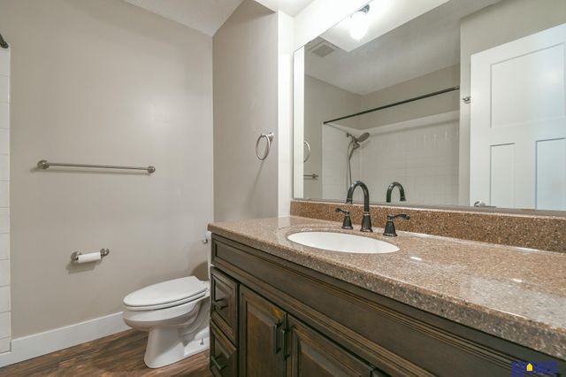 2610 Surrey Court, Lincoln, NE 68512