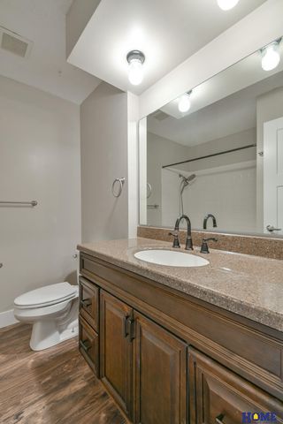 2610 Surrey Court, Lincoln, NE 68512