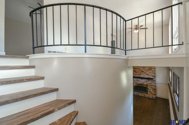 2610 Surrey Court, Lincoln, NE 68512