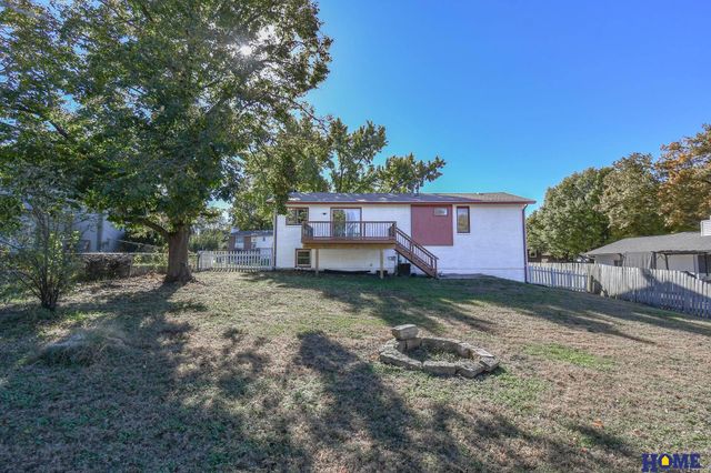 2610 Surrey Court, Lincoln, NE 68512