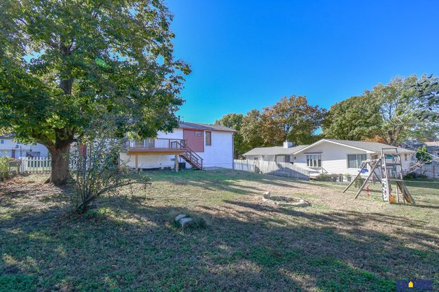 2610 Surrey Court, Lincoln, NE 68512