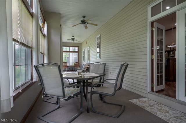 1015 Cambridge Court NE, Warren, OH 44484