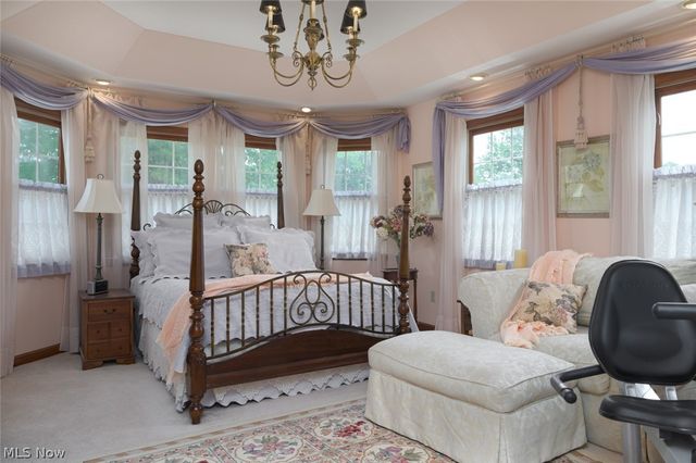 1015 Cambridge Court NE, Warren, OH 44484