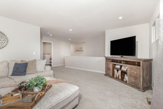 2313 John James Court, Hebron, KY 41048