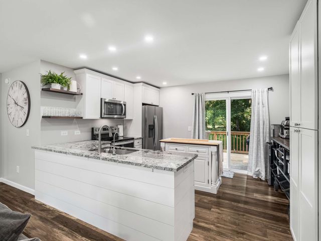 7186 Brush Creek Rd, Fairview, TN 37062