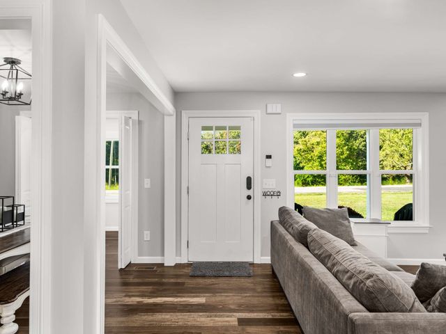 7186 Brush Creek Rd, Fairview, TN 37062